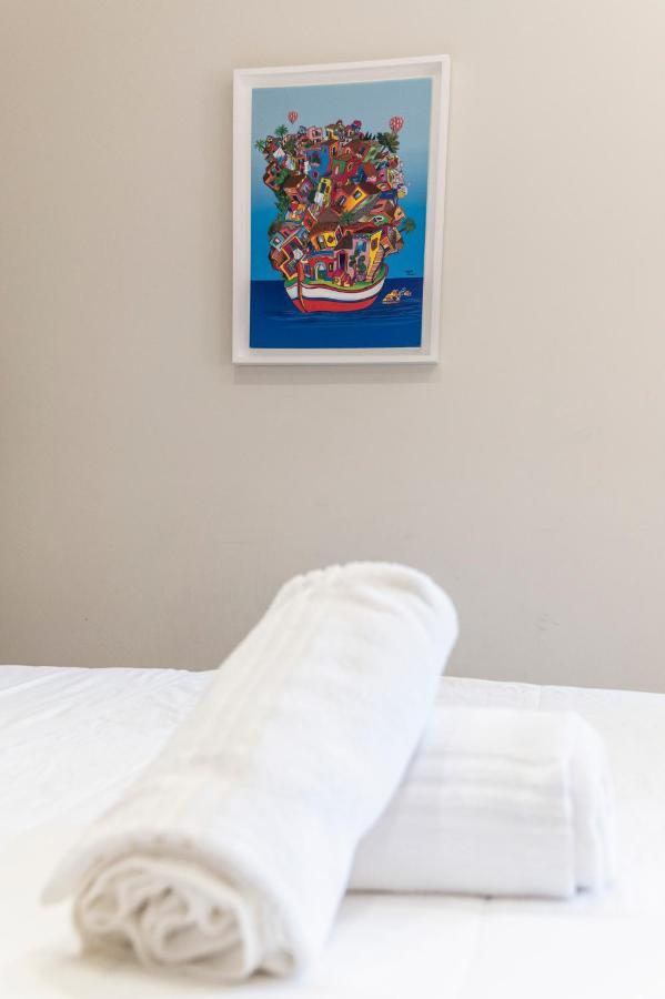 Ruggero Settimo - Room & Suite Palermo Bagian luar foto